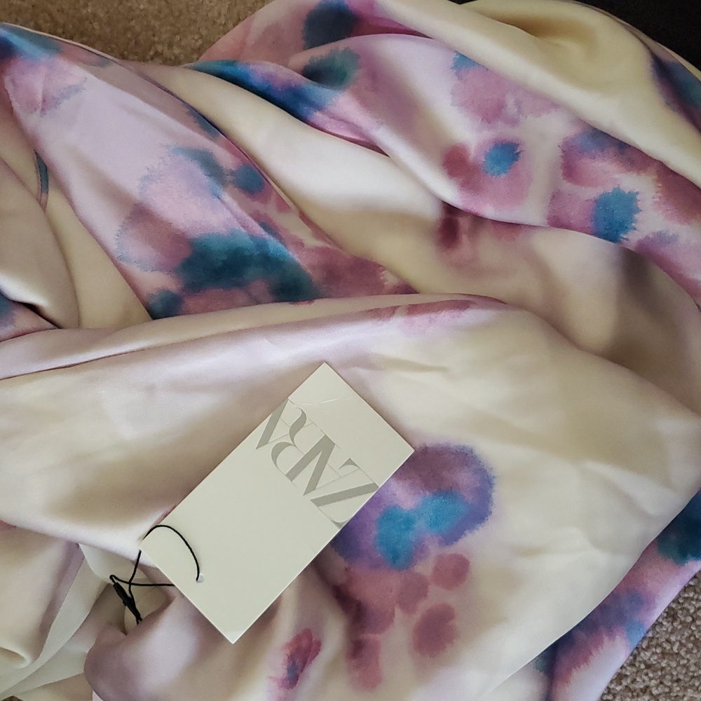 ZARA NEW LONG SATIN DRESS WITH OPEN BACK - Picture 14 of 14